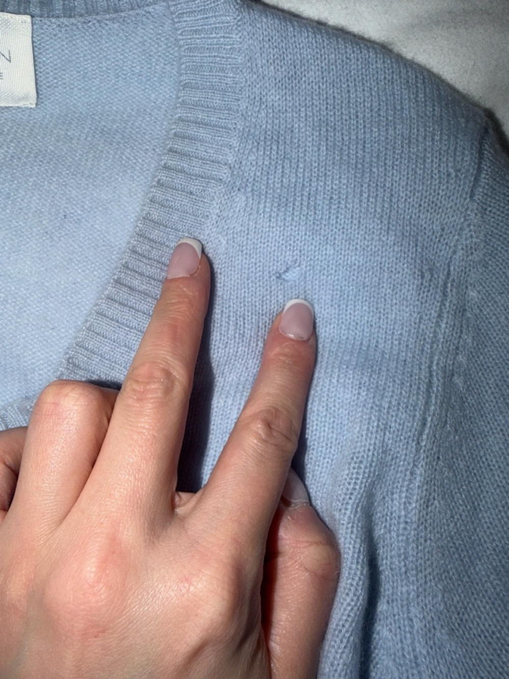 Caslon 100% Cashmere V-Neck Sweater Powder Blue Small Lightweight Knit - Picture 3 of 5
